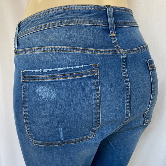 AVA & VIV Women’s High Rise Size 18W Double Button Utility Shorts Raw Hem NWOT - Picture 7 of 7